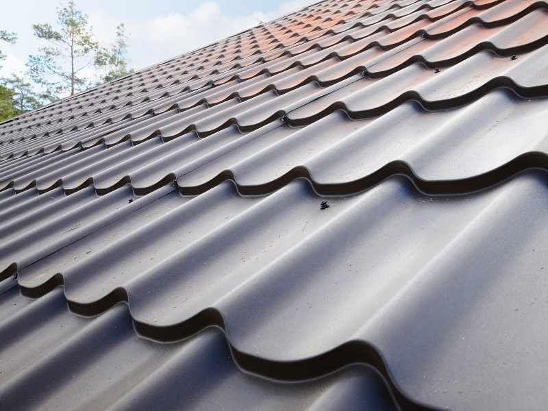 Genteng metal pasir untuk rumah